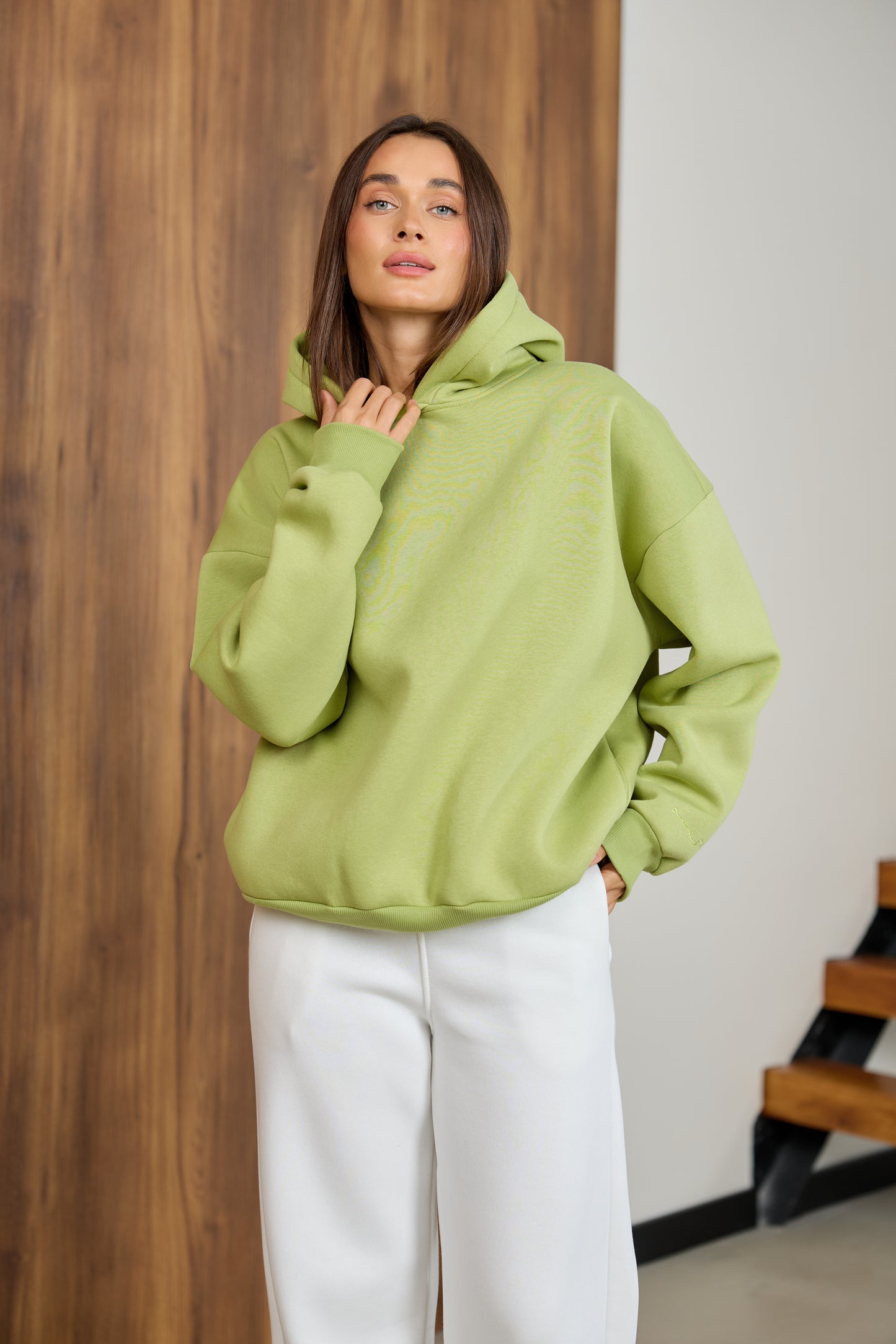 Худі оливковий